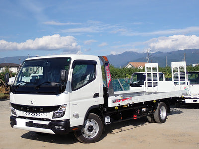 三菱キャンター小型車両重機運搬[写真01]