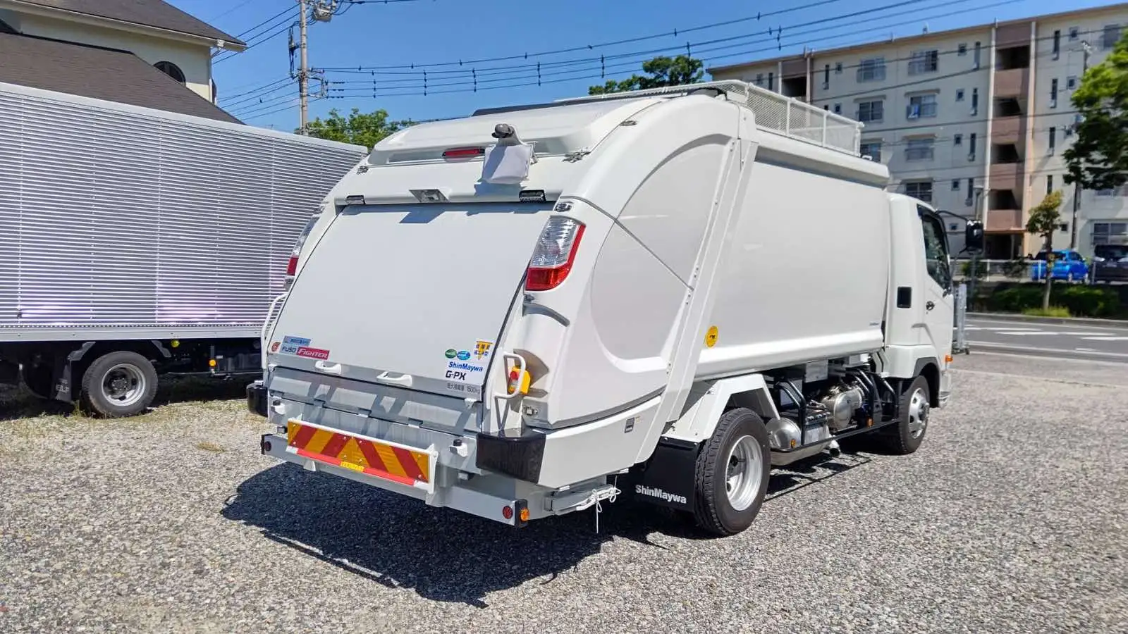 三菱 ファイター  パッカー車(塵芥車) 2KG-FK72F R6｜画像2