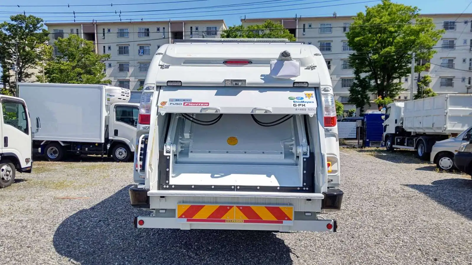三菱 ファイター  パッカー車(塵芥車) 2KG-FK72F R6｜画像3