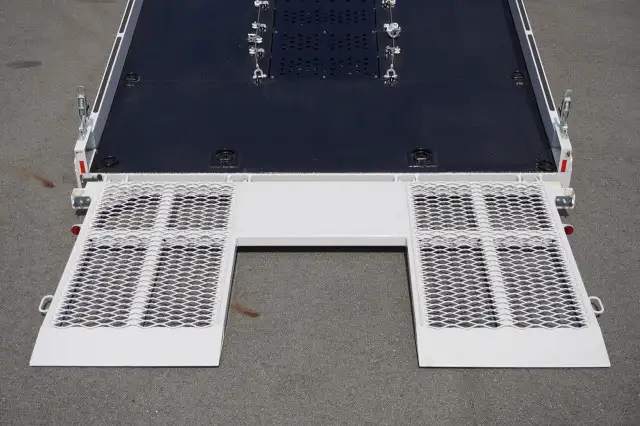 三菱 ファイター  車両重機運搬 2KG-FK62F R5｜画像9