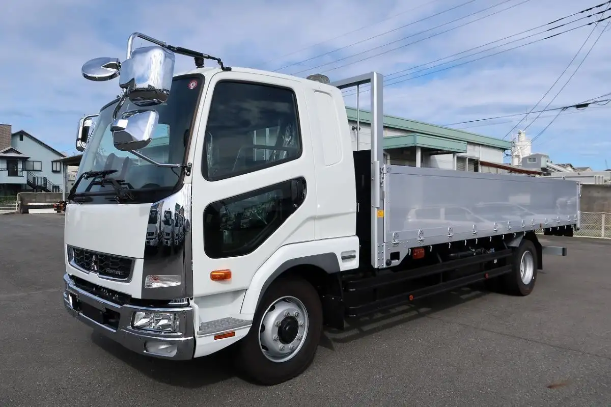 三菱 ファイター  平ボディ 2KG-FK62FZ R6｜画像1