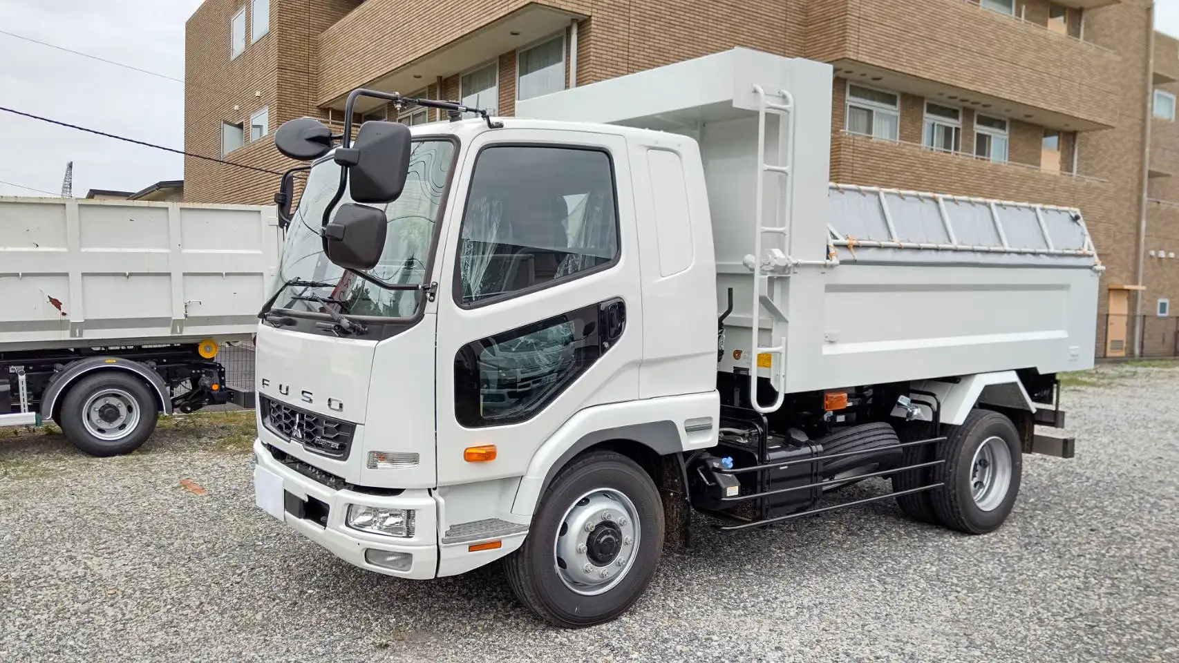 三菱 ファイター ダンプ 2KG-FK62FZ R6|画像1