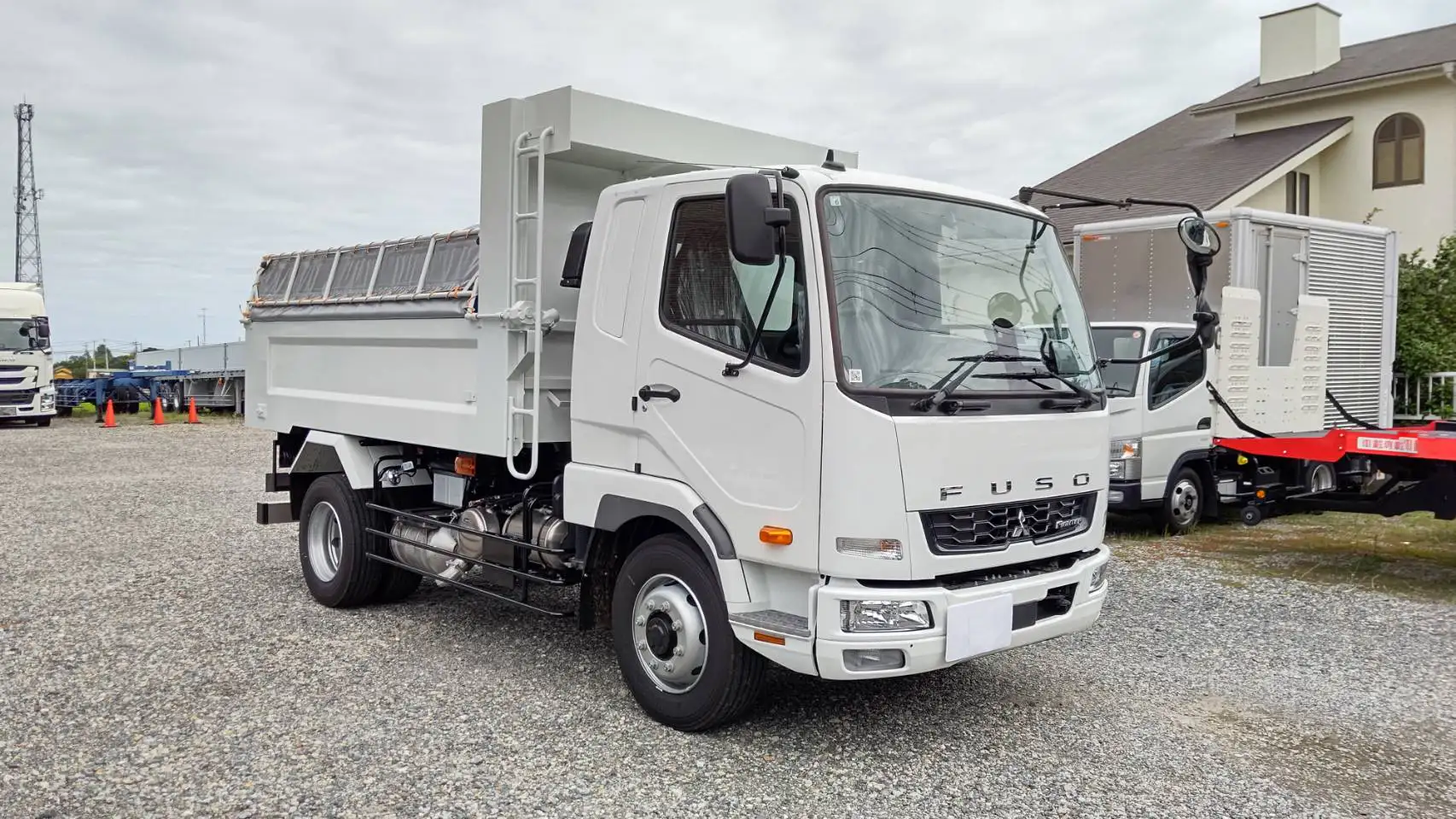 三菱 ファイター ダンプ 2KG-FK62FZ R6|画像2