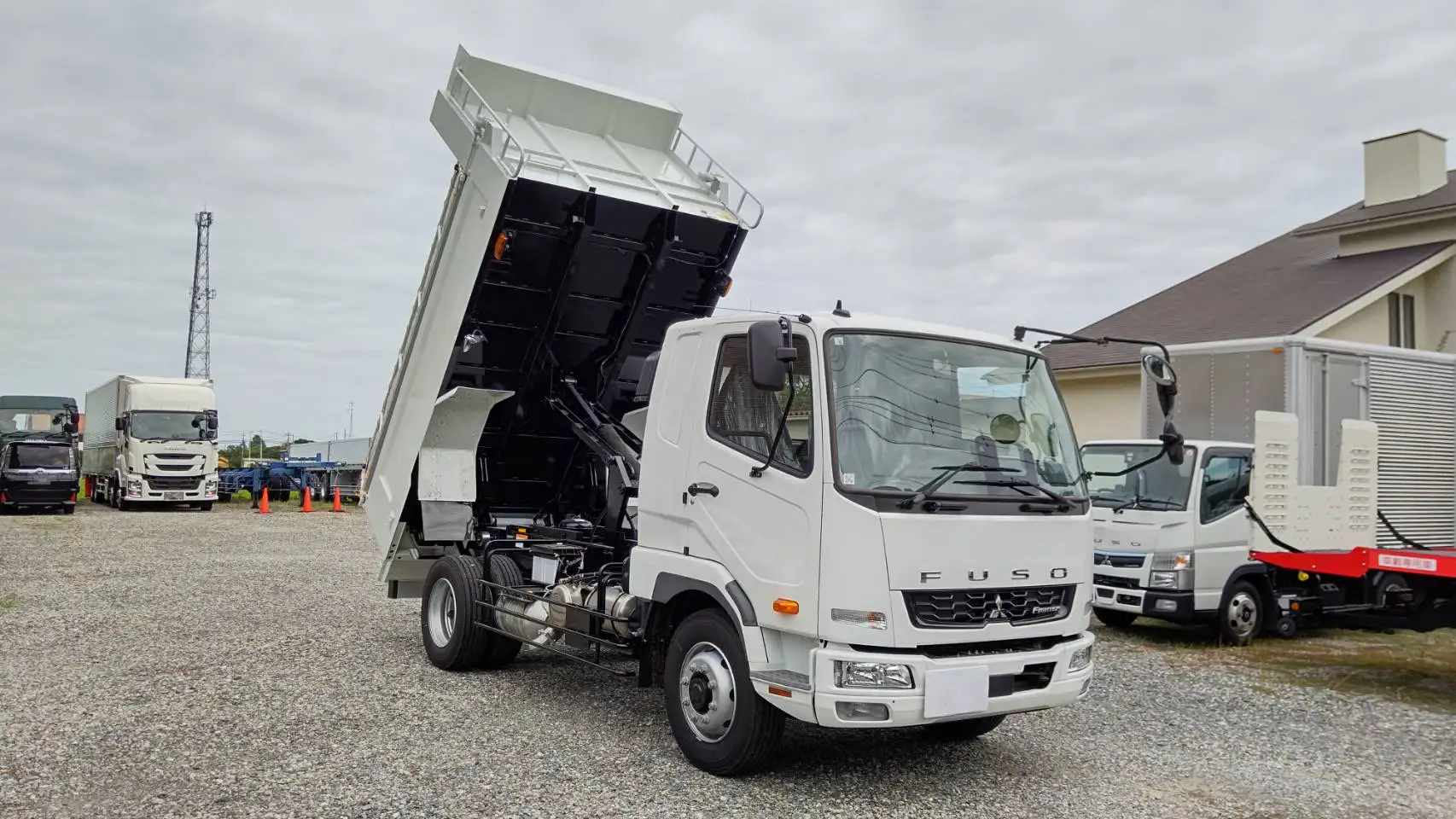 三菱 ファイター ダンプ 2KG-FK62FZ R6|画像6