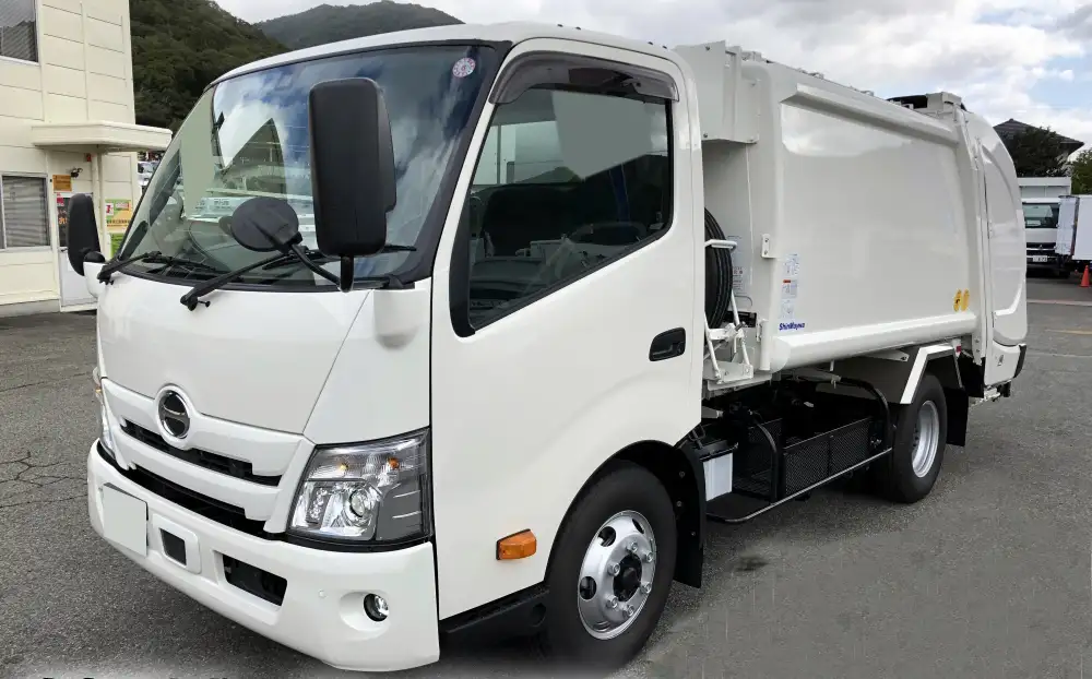 日野 デュトロ  パッカー車(塵芥車) 2PG-XZU700M R5｜画像1