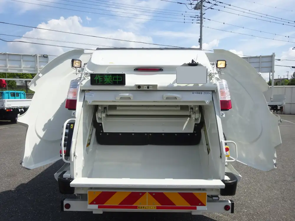 日野 デュトロ  パッカー車(塵芥車) 2KG-XZU605X R6｜画像11