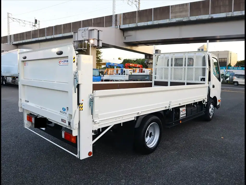 トヨタ ダイナ 平ボディ 2KG-XZU710 R6|画像3