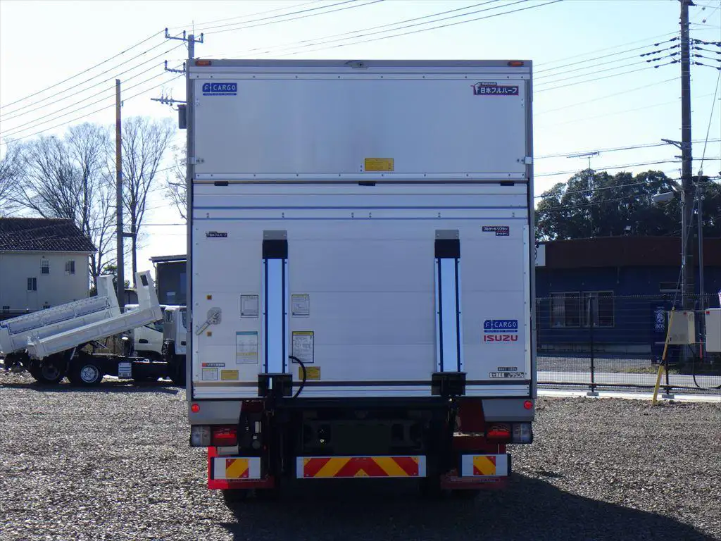 A90 HI-L R ドラグナー3 中古新品 未使用トラックの【新古車専科】特選中古トラック含む在庫500台
