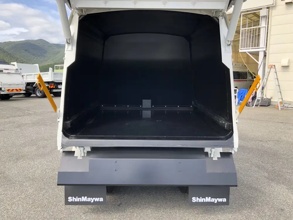 日野 デュトロ  パッカー車(塵芥車) 2KG-XZU605X R6｜画像4
