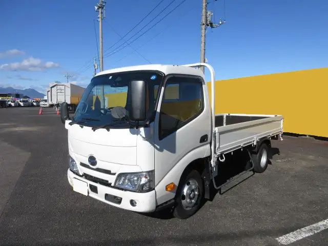 日野 デュトロ  平ボディ 2RG-XZU654M R5｜画像1