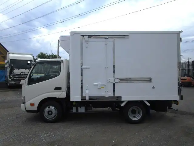 日野 デュトロ  冷凍冷蔵 2KG-XZU605M R6｜画像5