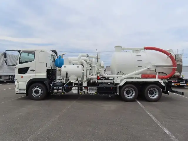 日野 プロフィア  タンク車 2DG-FS1AJE R6｜画像4
