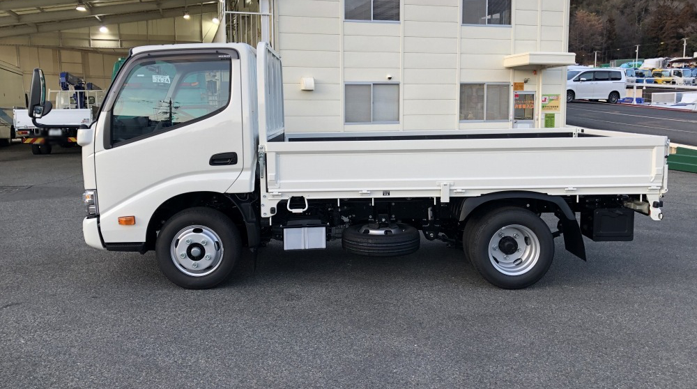 日野 デュトロ  平ボディ 2KG-XZC605M R6｜画像3