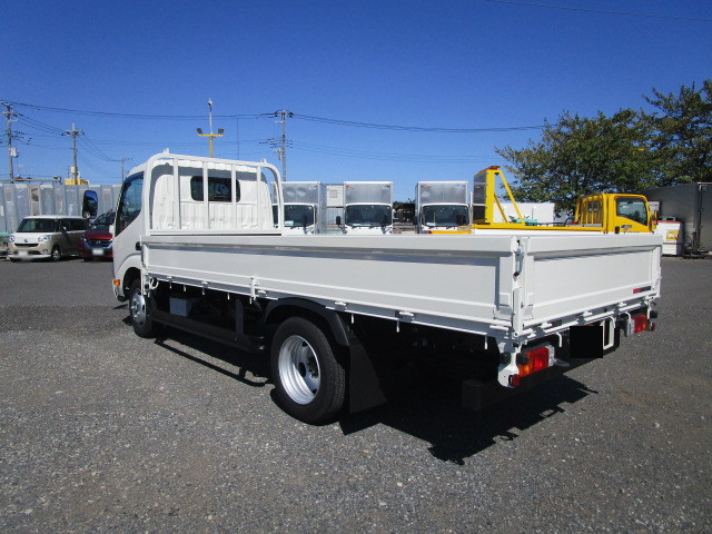 日野 デュトロ  平ボディ 2RG-XZU655M R5｜画像5