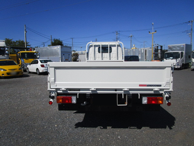 日野 デュトロ  平ボディ 2RG-XZU655M R5｜画像4