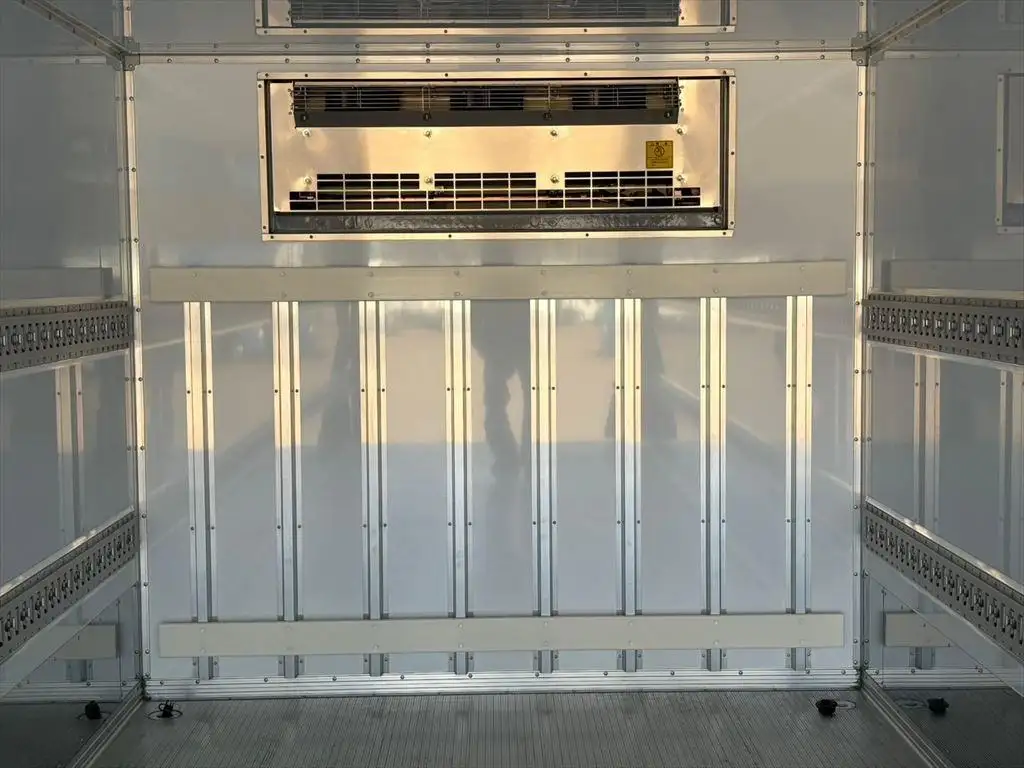 三菱 ファイター 冷凍冷蔵 2KG-FK65F R6|画像7