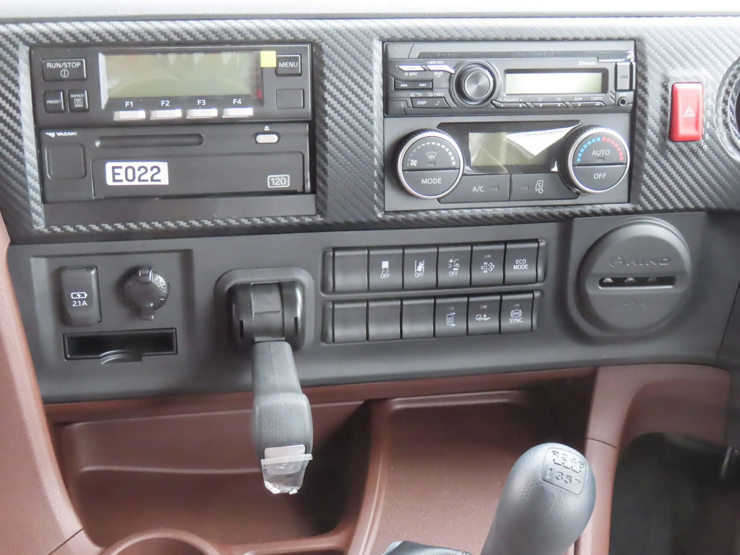 日野 プロフィア  冷凍冷蔵 2DG-FR1AHC R6｜画像14