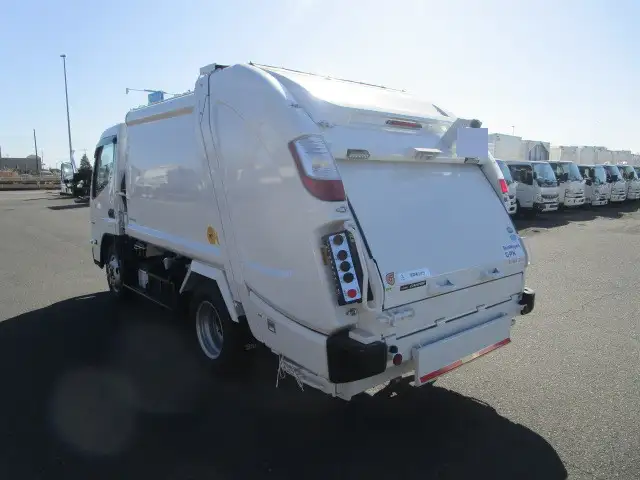 三菱 キャンター  パッカー車(塵芥車) 2RG-FEAV0 R6｜画像4