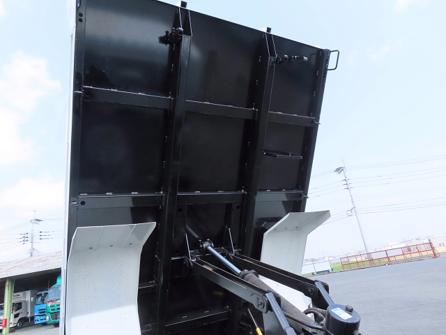 三菱 ファイター  ダンプ 2KG-FK62F R6｜画像16