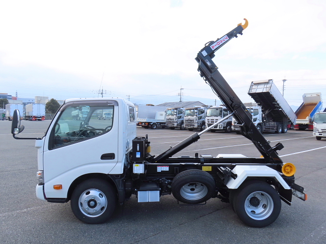日野 デュトロ  アームロール 2KG-XZU605M R6｜画像8