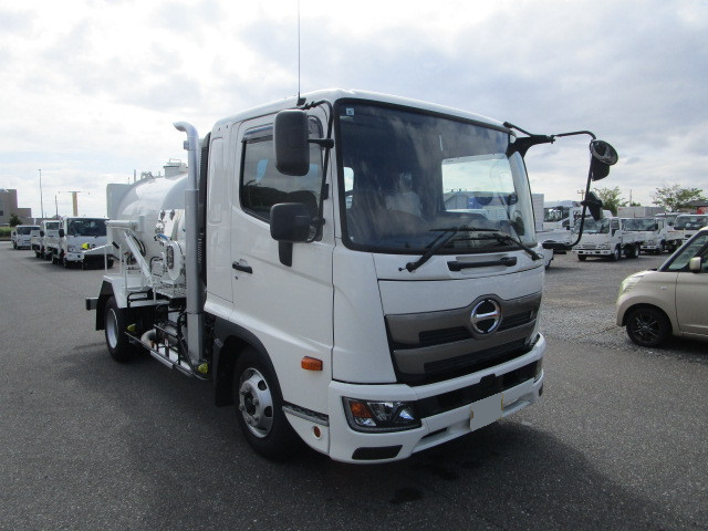 日野 レンジャー  タンク車 2KG-FD2ABA R6｜画像2