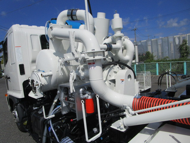 日野 レンジャー  タンク車 2KG-FD2ABA R6｜画像9