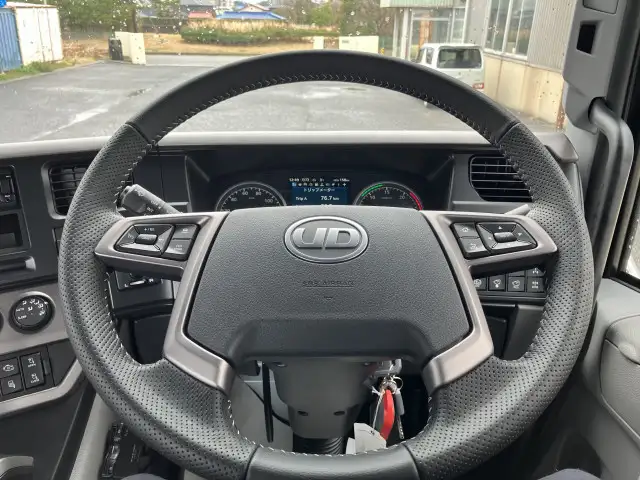 日産UD クオン  トラクター 2DG-GW6EAH R6｜画像9