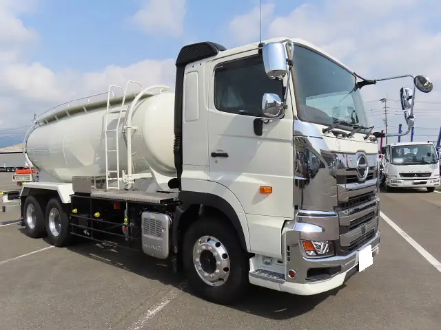 日野 プロフィア  タンク車 2DG-FR1AJC R6｜画像2