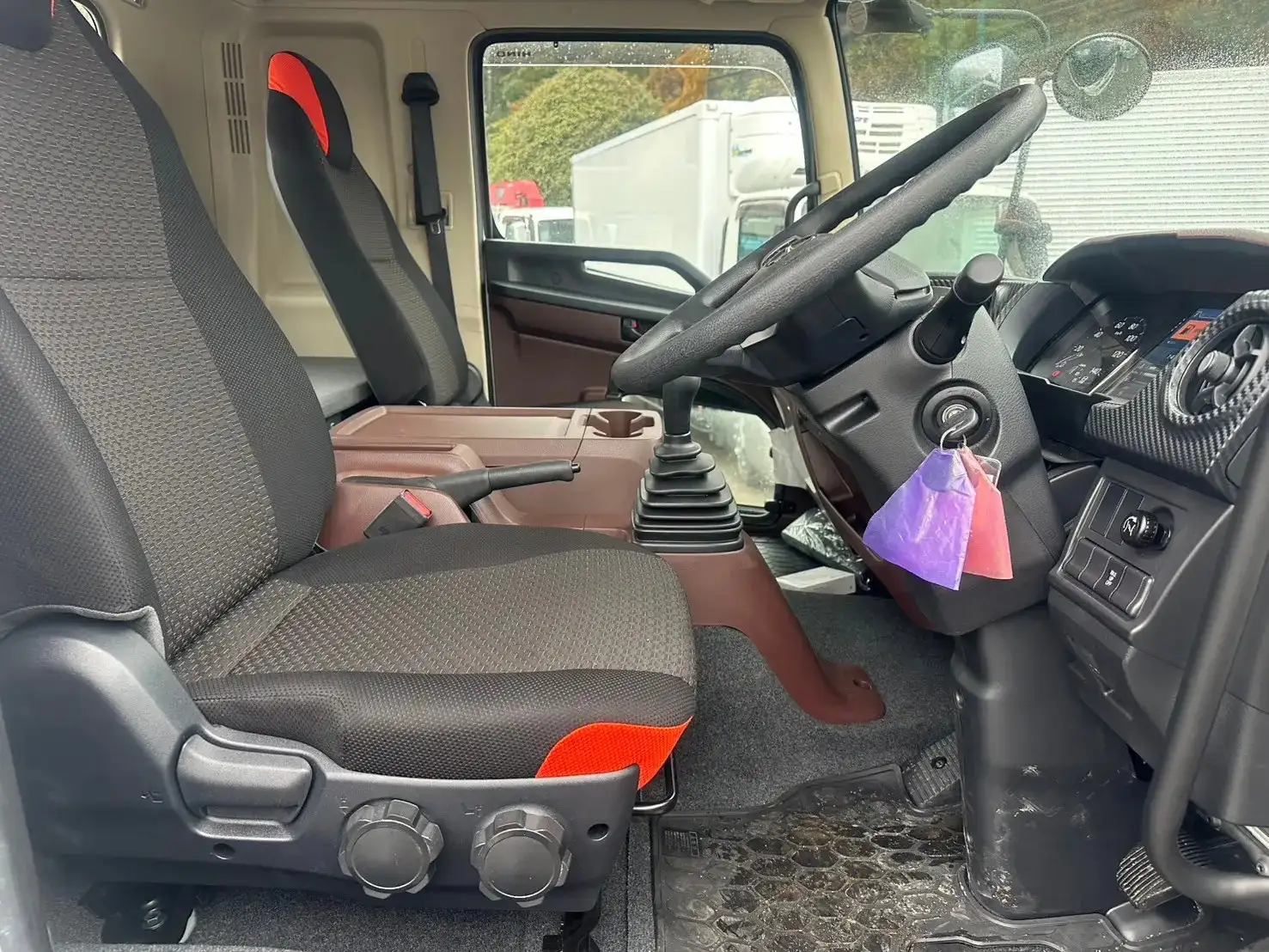 日野 レンジャー  タンク車 2KG-FD2ABA R6｜画像11