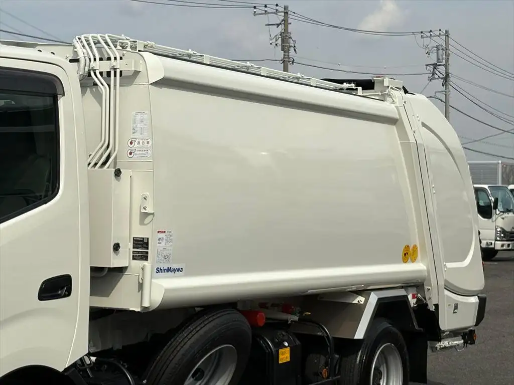日野 デュトロ  パッカー車(塵芥車) 2KG-XZU710M R6｜画像6