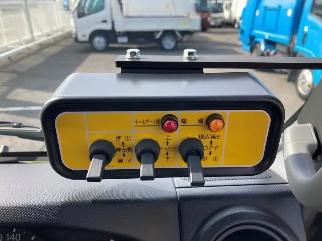 日野 デュトロ  パッカー車(塵芥車) 2KG-XZU605X R6｜画像15