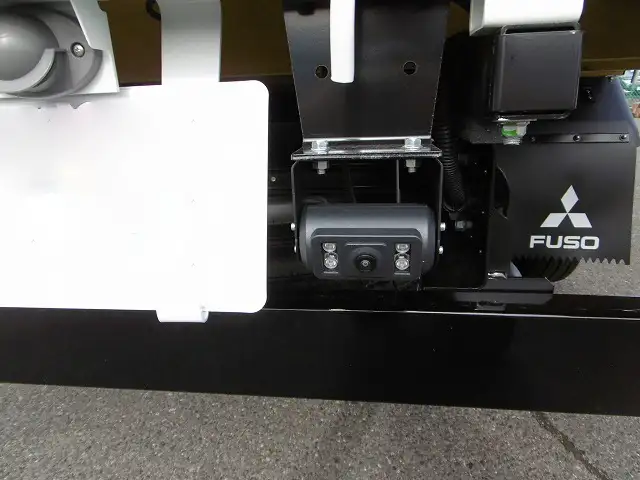 三菱 キャンター  平ボディ 2RG-FEA20 R6｜画像18