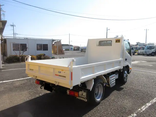 日野 デュトロ  ダンプ 2DG-XZU675T R6｜画像3