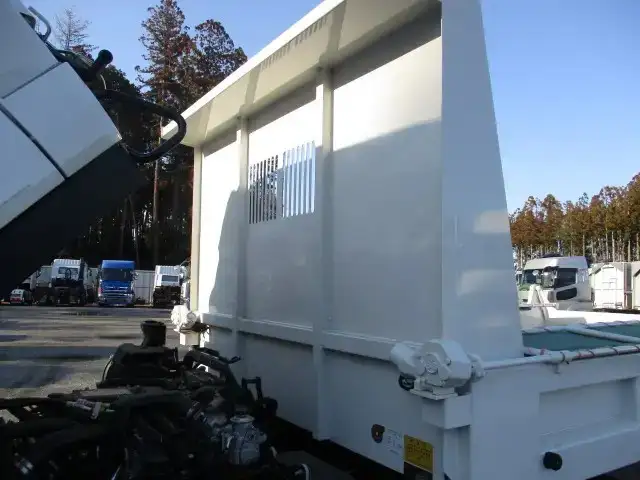 いすゞ フォワード  ダンプ 2RG-FRR90S3 R6｜画像10