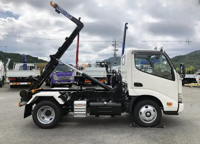 日野 デュトロ  アームロール 2KG-XZU605M R6｜画像2