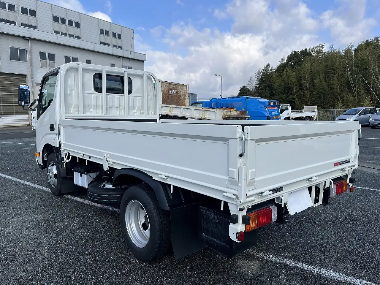 日野 デュトロ  平ボディ 2KG-XZC605M R6｜画像4