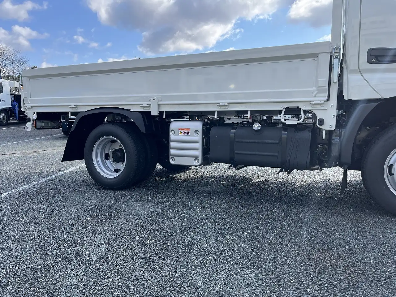 日野 デュトロ  平ボディ 2KG-XZC605M R6｜画像17