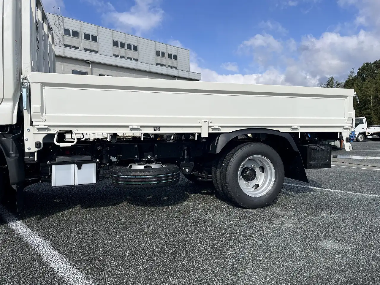 日野 デュトロ  平ボディ 2KG-XZC605M R6｜画像16