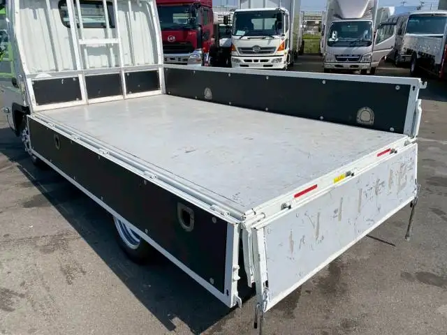 三菱 キャンター  平ボディ 2RG-FBA20 R6｜画像7