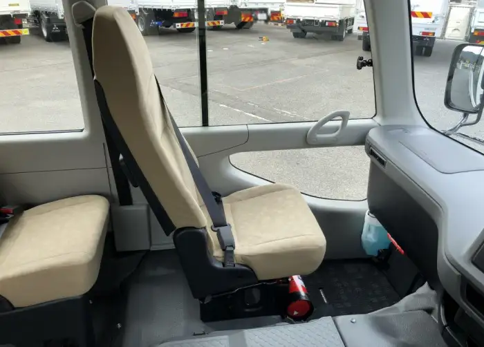 トヨタ コースター バス 2KG-GDB70 R7|画像9