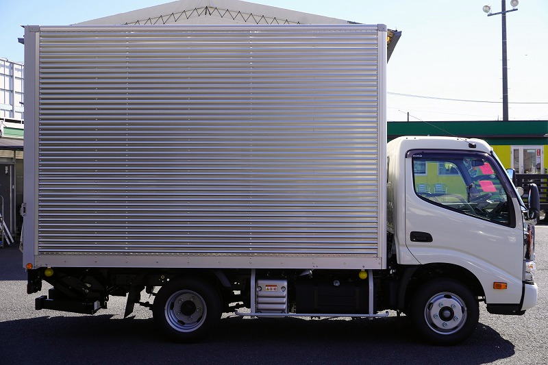 日野 デュトロ  アルミバン 2KG-XZC605M R6｜画像2