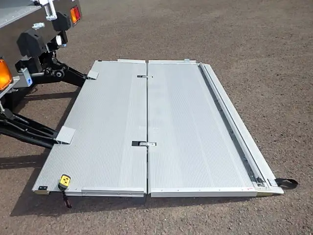 三菱 ファイター 冷凍冷蔵 2KG-FK65F R6|画像8