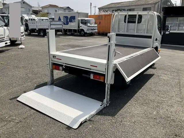日野 デュトロ  平ボディ 2RG-XZC605M R5｜画像5