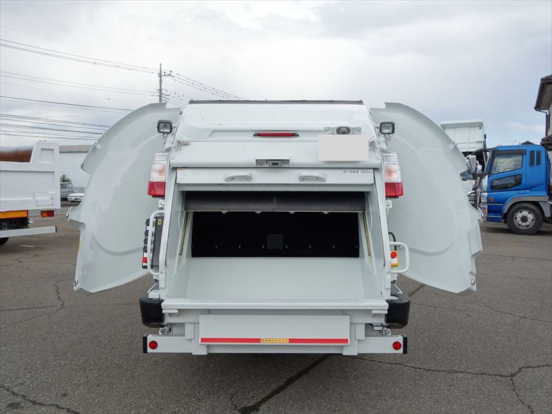 三菱 キャンター  パッカー車(塵芥車) 2RG-FEAV0 R6｜画像6