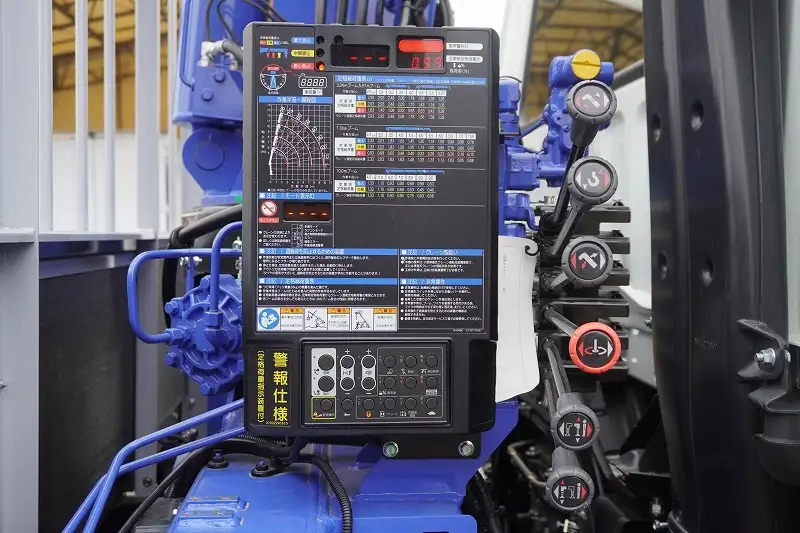 三菱 ファイター クレーン付き(ユニック) 2KG-FK62FZ R6|画像7