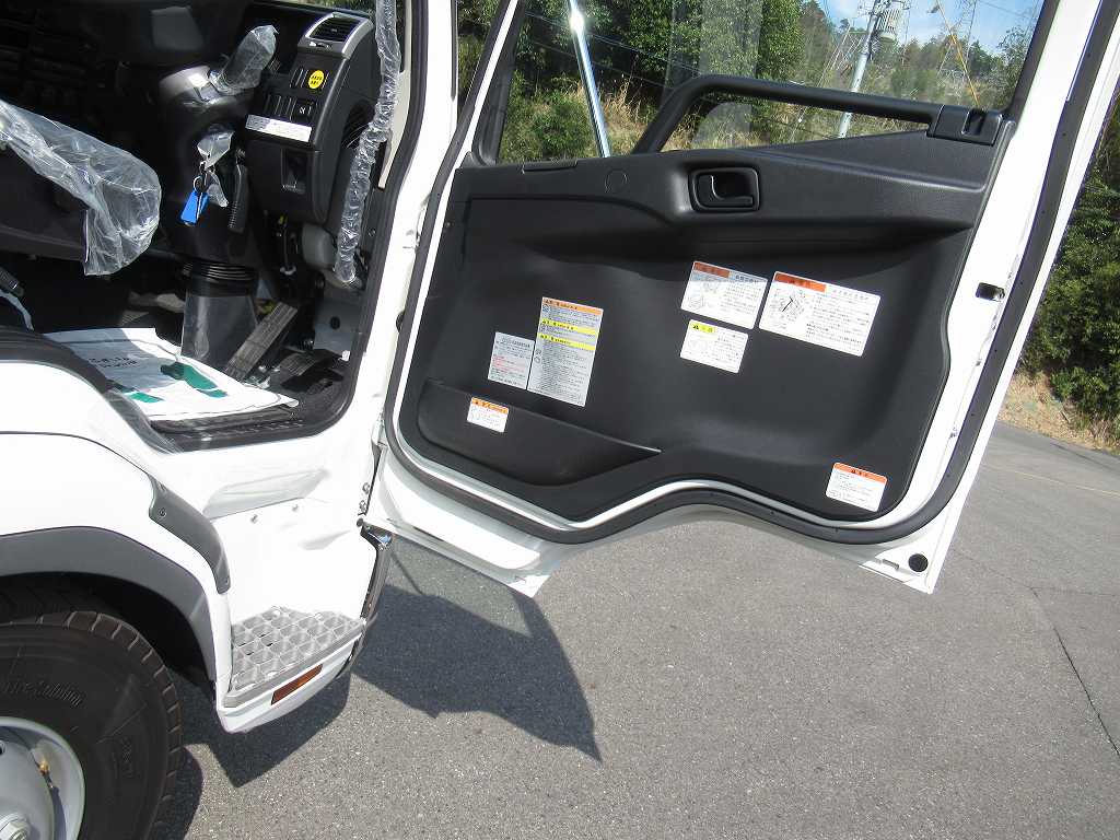 三菱 ファイター  ダンプ 2KG-FK62FZ R6｜画像13