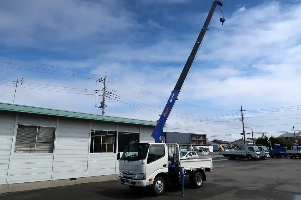 トヨタ ダイナ  クレーン付き(ユニック) 2KG-XZU605 R7｜画像2