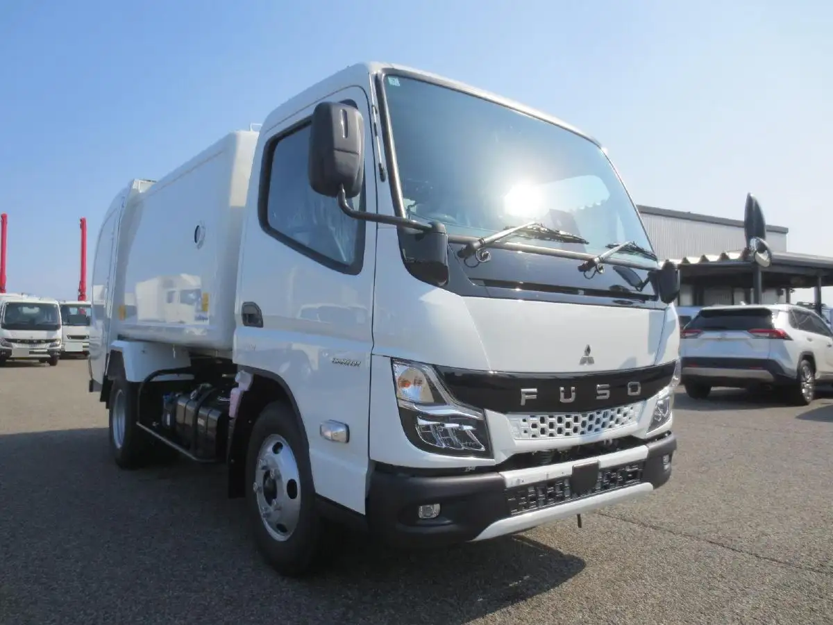 三菱 キャンター  パッカー車(塵芥車) 2RG-FEAV0 R7｜画像3