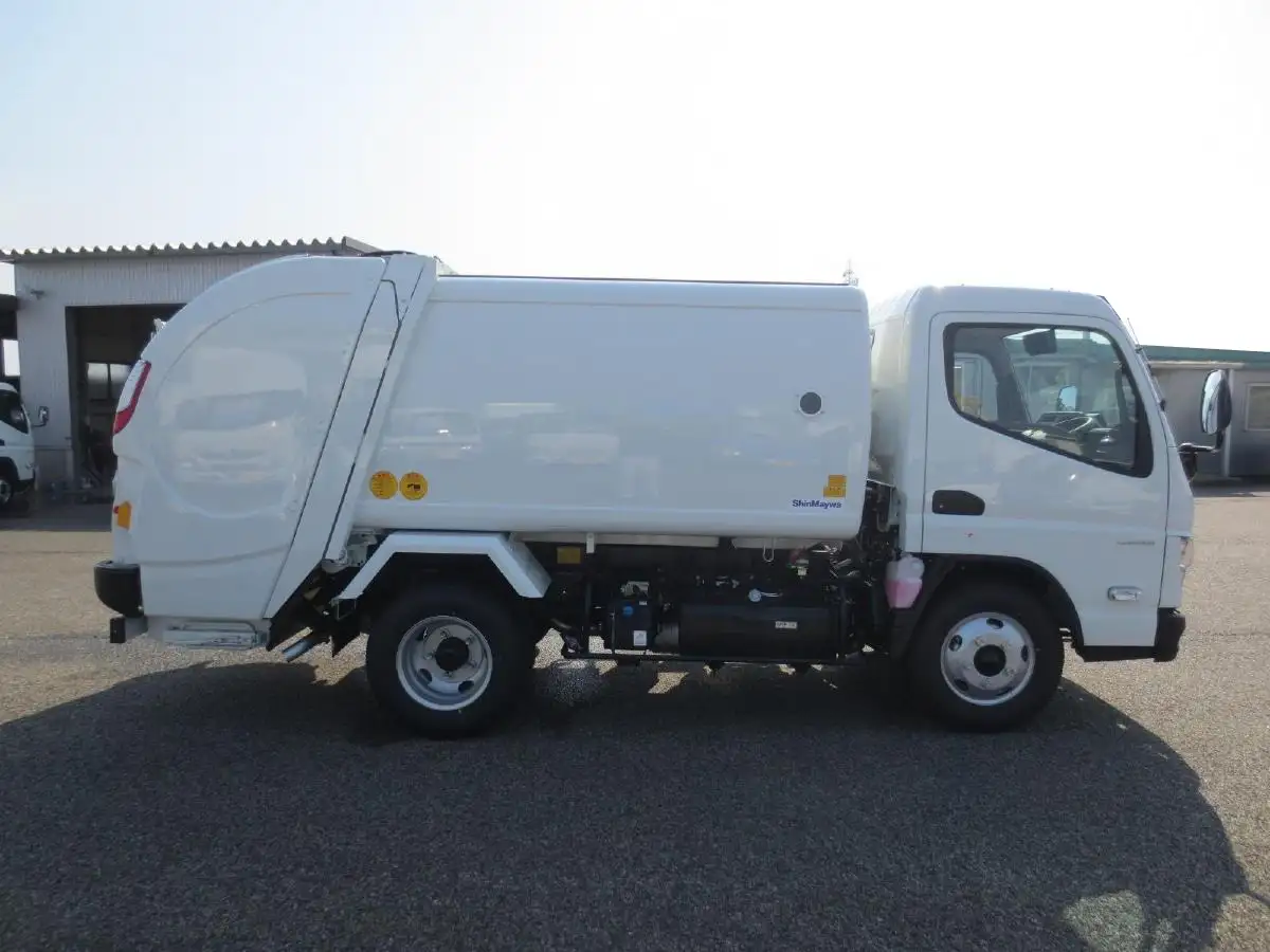 三菱 キャンター  パッカー車(塵芥車) 2RG-FEAV0 R7｜画像4