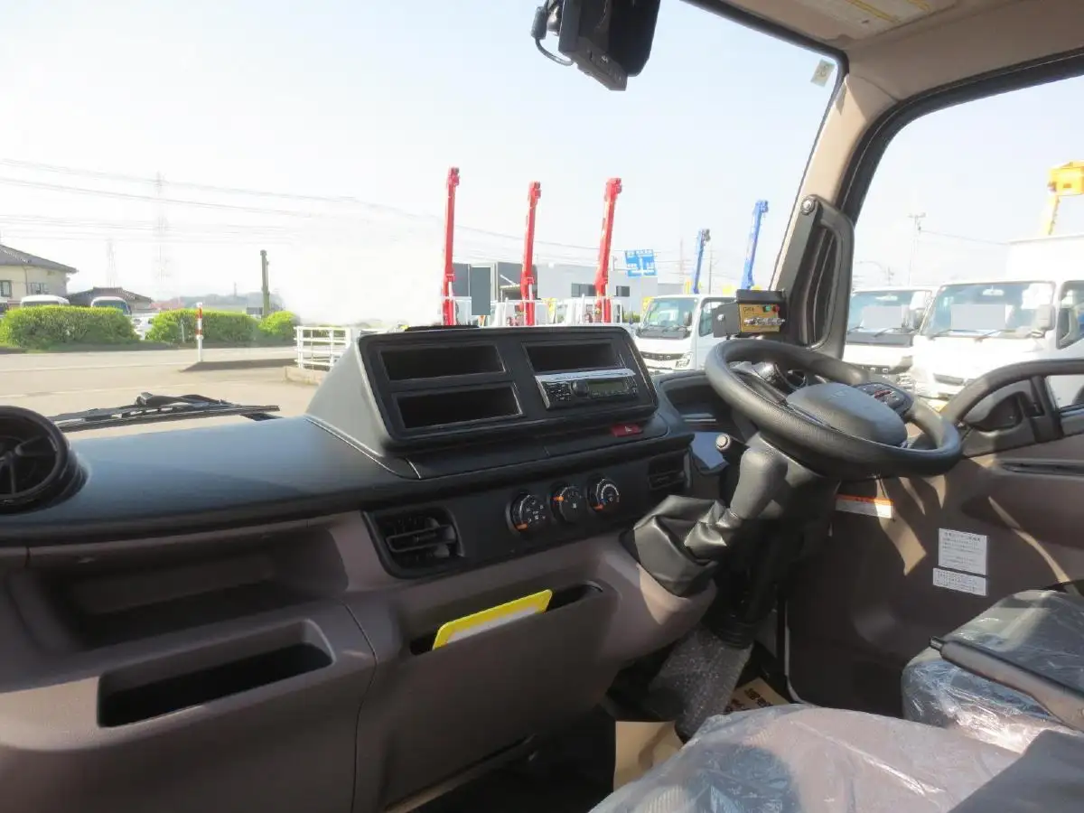 三菱 キャンター  パッカー車(塵芥車) 2RG-FEAV0 R7｜画像17